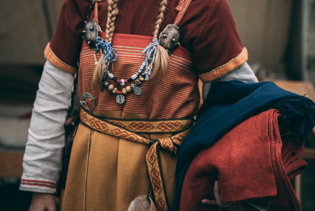 Vikingatida kläder.