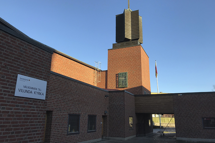 Vilunda kyrka, tillhörande Hammarby församling, i Väsby.